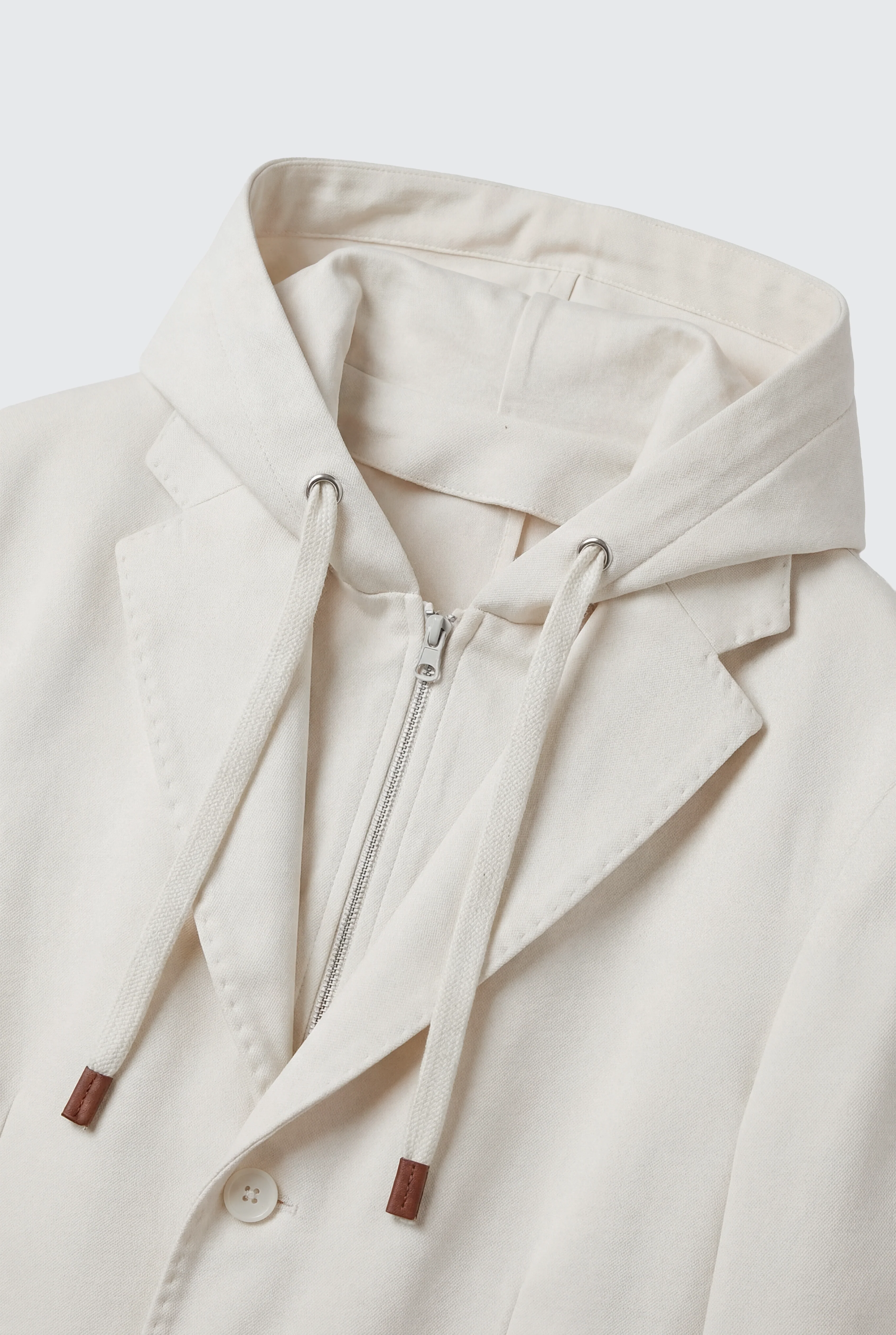 Americana Off White Capucha Desmontable Hombre - Image 7