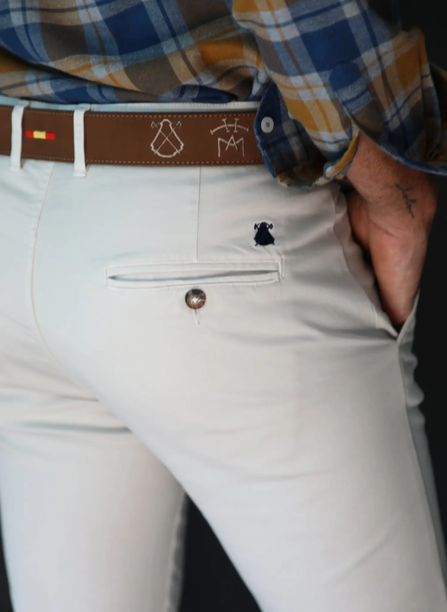 Pantalón Chino Camel Hombre - Image 3