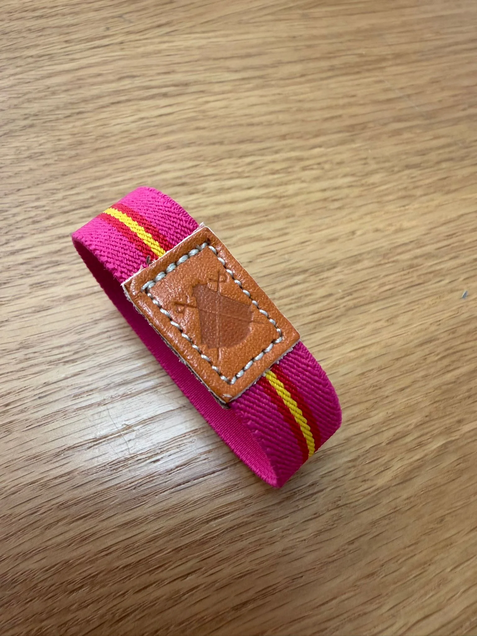 PULSERA ELASTICA CINTA ROSA CAPOTE MUJER - Image 2