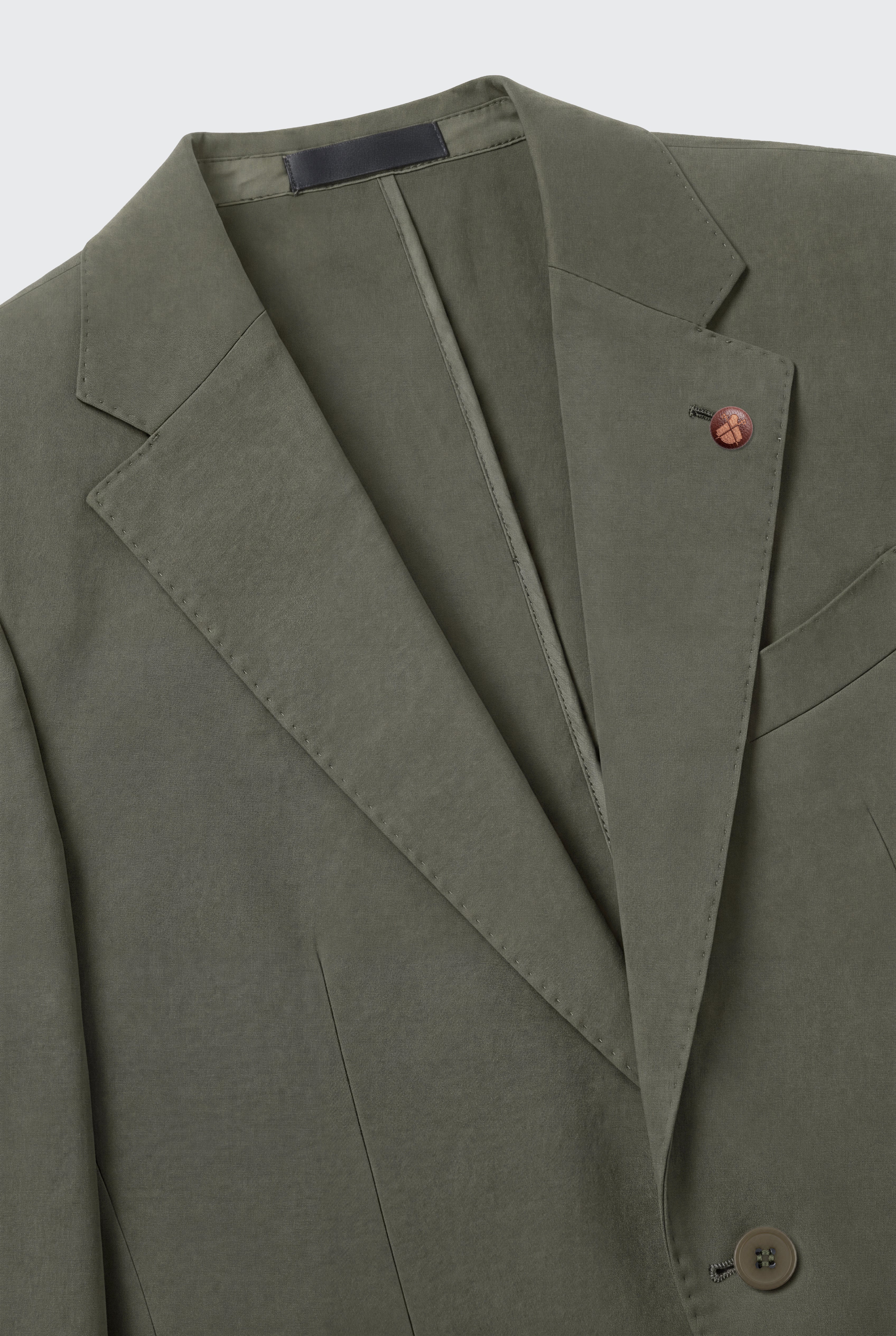 Traje Verde Kaki Técnico Elástico Hombre - Image 5